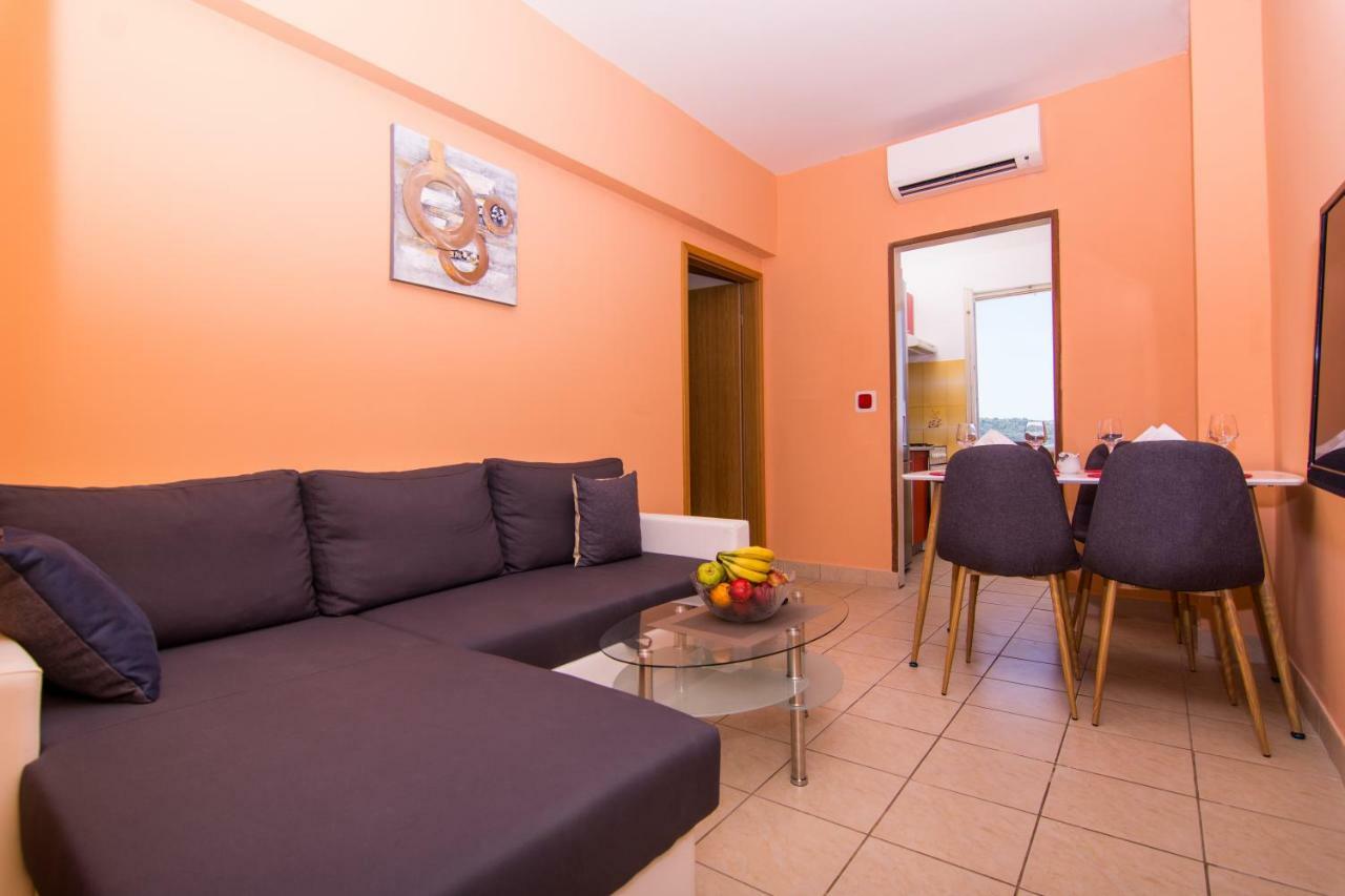 Roma Trogir Exterior foto