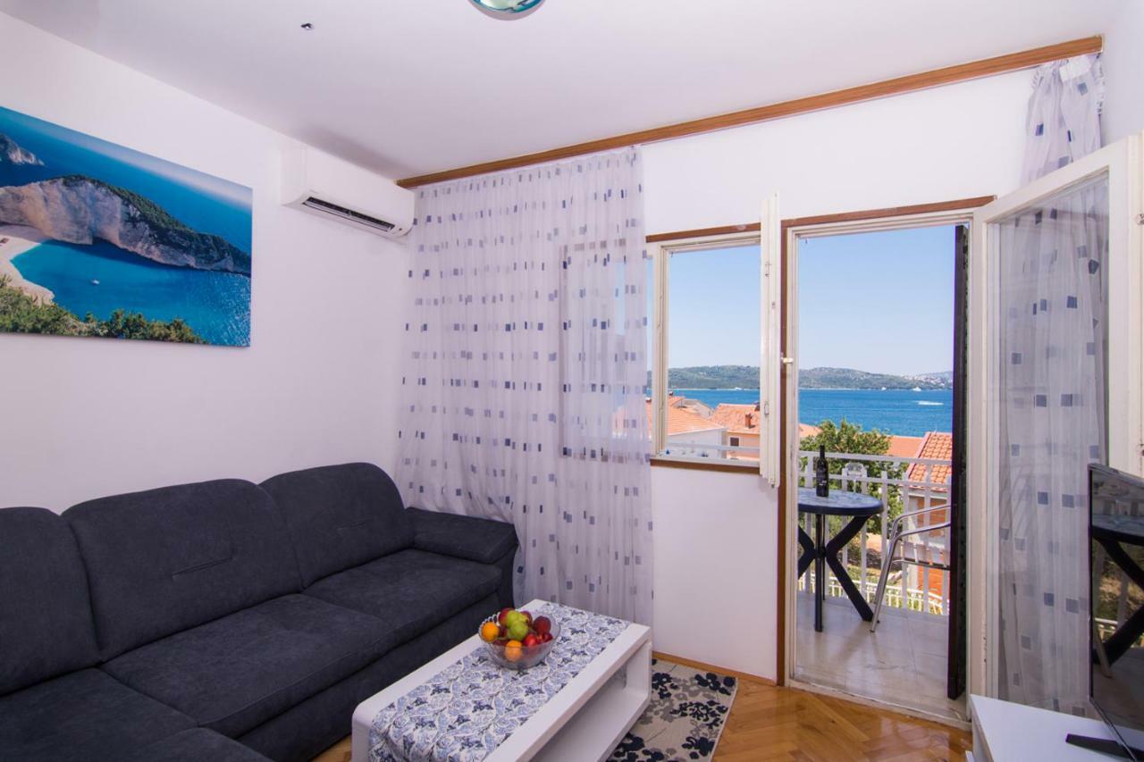 Roma Trogir Exterior foto